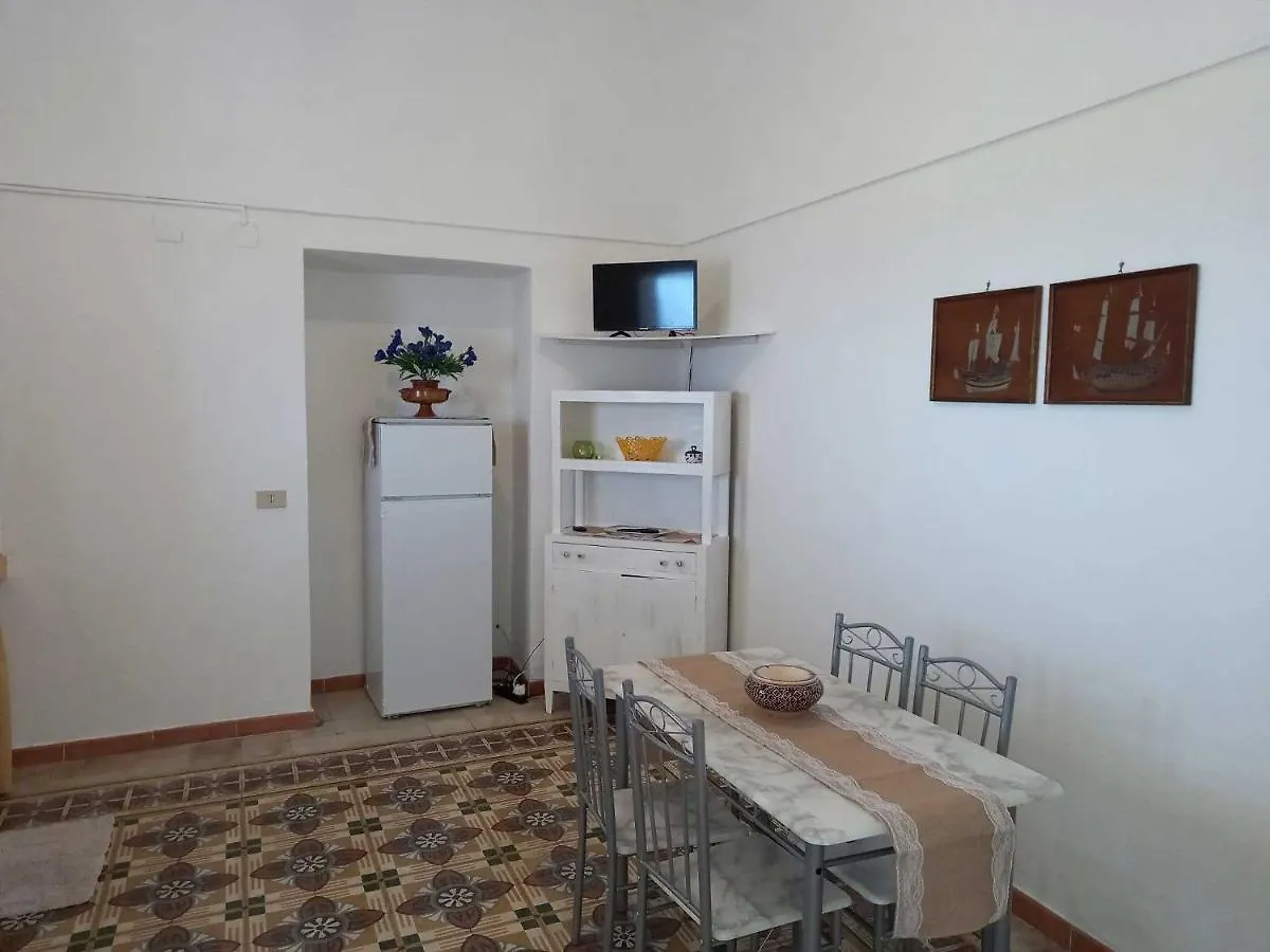 Residenza Dei Baroni - Dammusi Bed&Relax Pantelleria